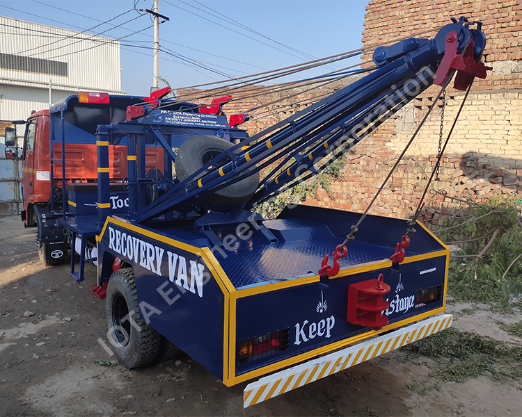 Wrecker Crane