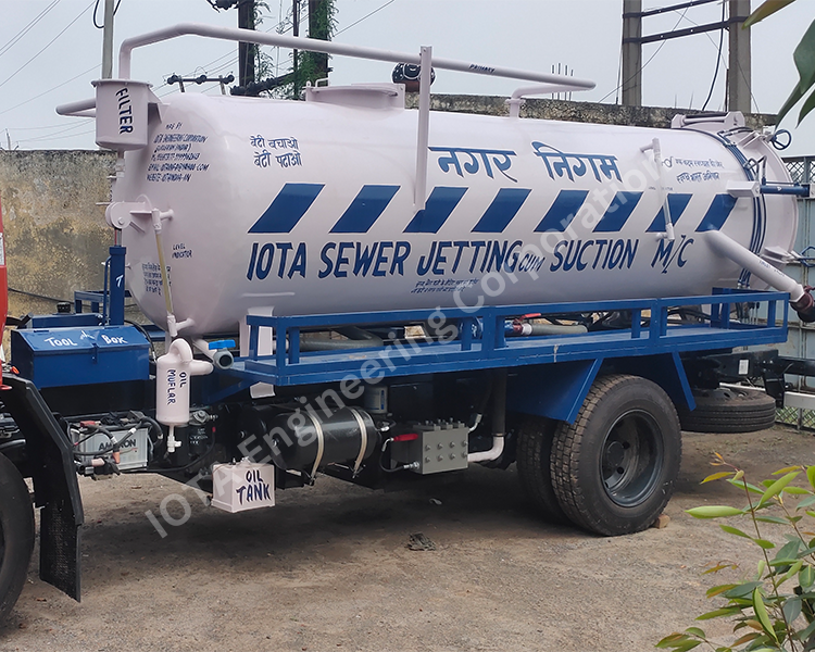 Vehicle Mounted Suction Machine