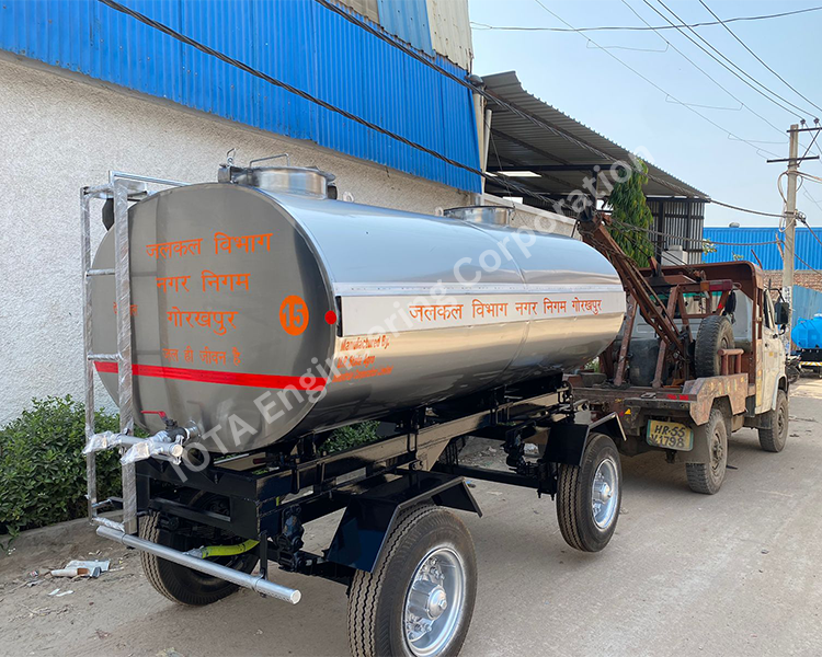 Truck Mounted Water Tanker